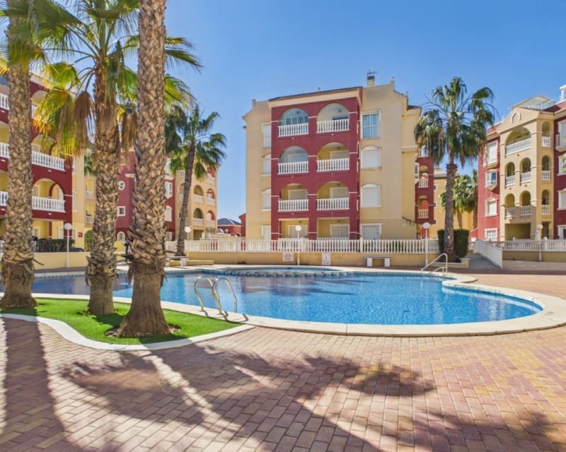 3 Zimmer Apartment zu verkaufen in Los Narejos mit Pool - 240.000 € (Ref: 9827999)