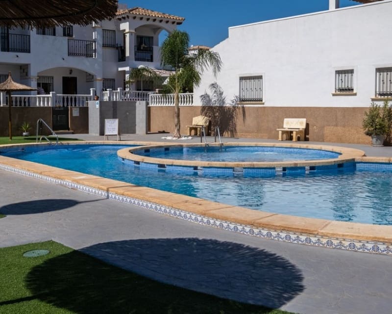 2 bedroom Apartment for sale in Punta Prima with pool - € 219,000 (Ref: 9856158)