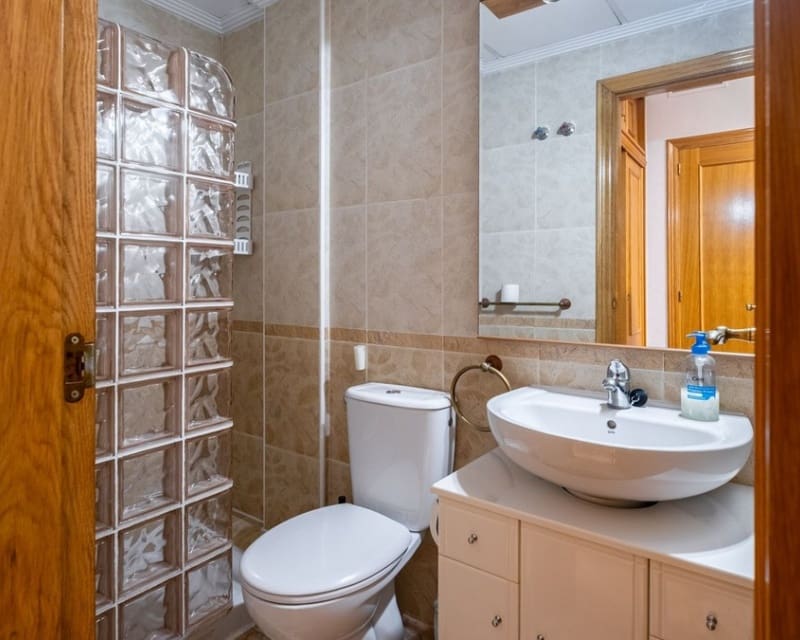 2 bedroom Apartment for sale in Punta Prima with pool - € 219,000 (Ref: 9856158)
