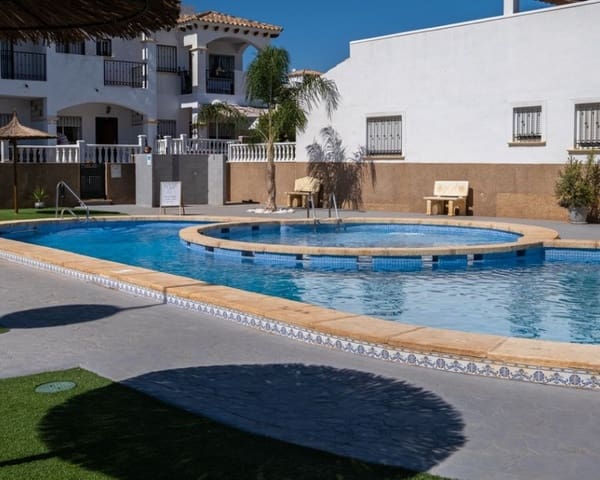2 quarto Apartamento para venda em Punta Prima, Torrevieja com piscina - 219 000 € (Ref: 9856158)