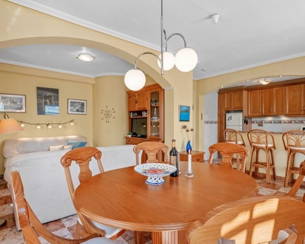 2 bedroom Villa for sale in Cabo Roig, Orihuela with pool - € 219,000 (Ref: 9856252)