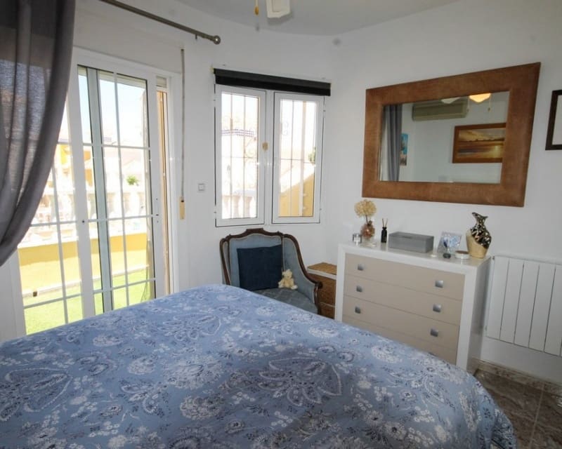 3 soverom Hus til salgs i Villamartin - € 255 000 (Ref: 9856253)