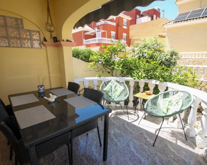 3 soverom Hus til salgs i Villamartin - € 255 000 (Ref: 9856253)