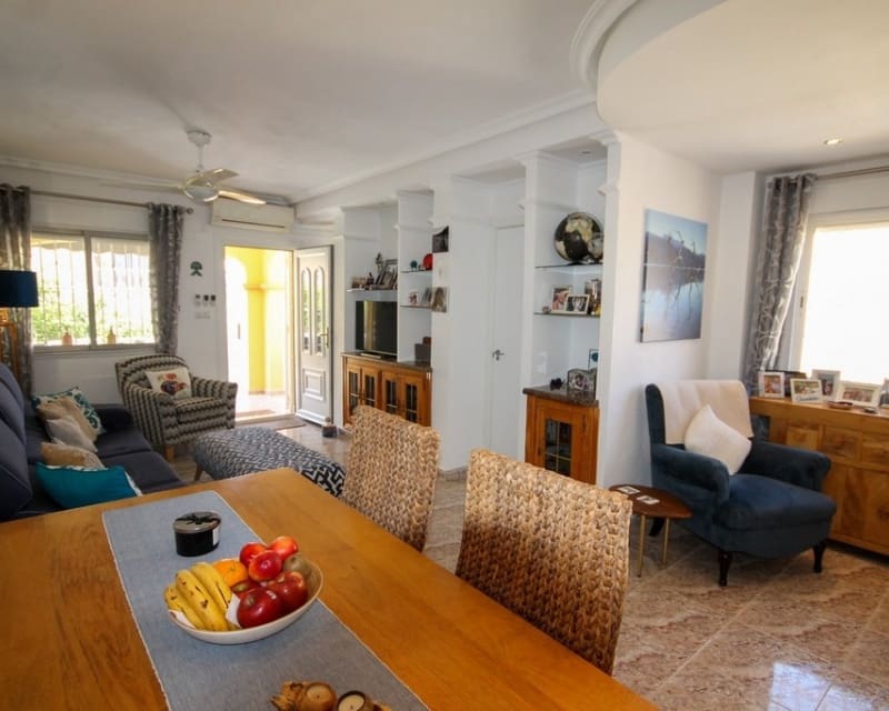 3 soverom Hus til salgs i Villamartin - € 255 000 (Ref: 9856253)