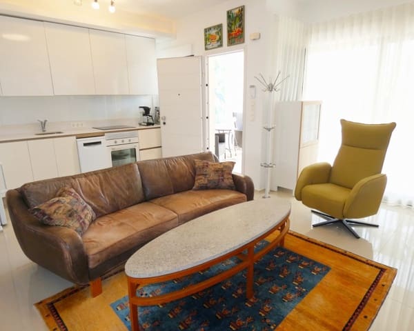 2 soveværelse Lejlighed til salg i Villamartin, Orihuela med swimmingpool - € 229.000 (Ref: 9860771)
