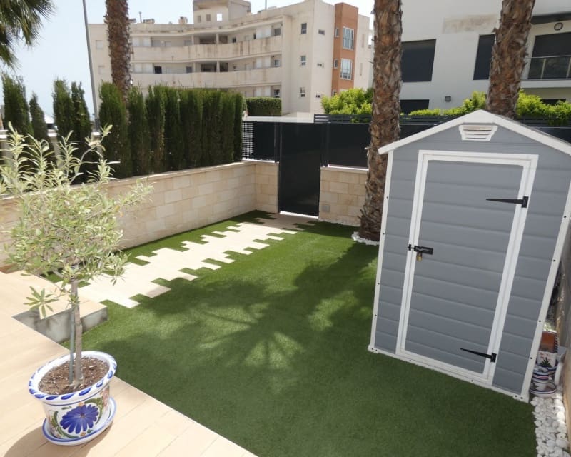 2 soveværelse Lejlighed til salg i Villamartin med swimmingpool - € 229.000 (Ref: 9860771)