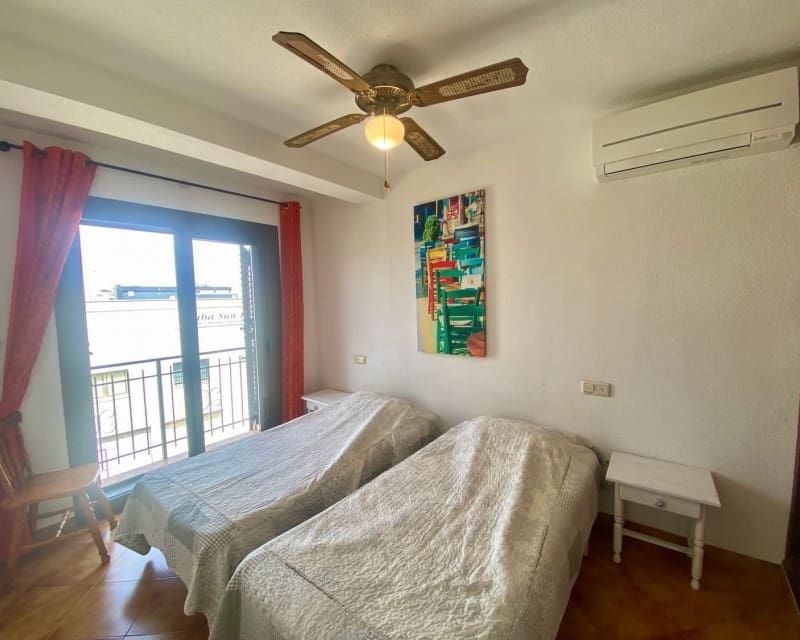 2 chambre Appartement à vendre à Cabo Roig avec piscine - 205 000 € (Ref: 9862118)