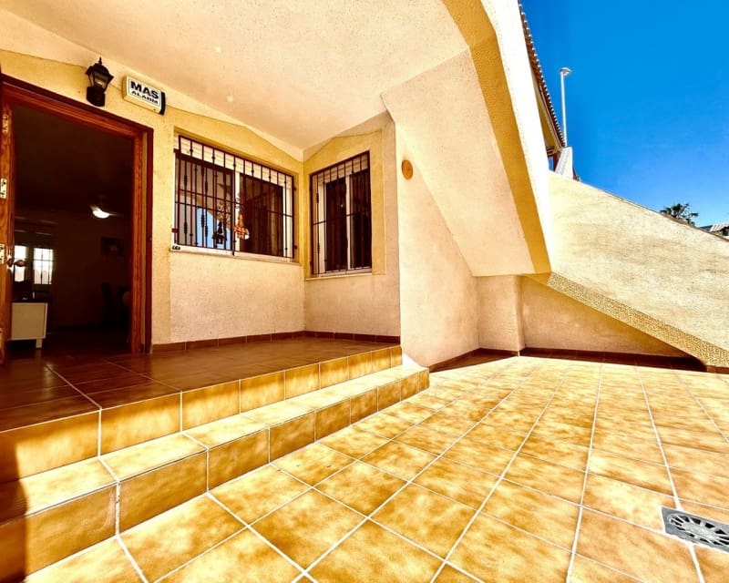 2 soveværelse Lejlighed til salg i La Zenia - € 190.900 (Ref: 9862430)