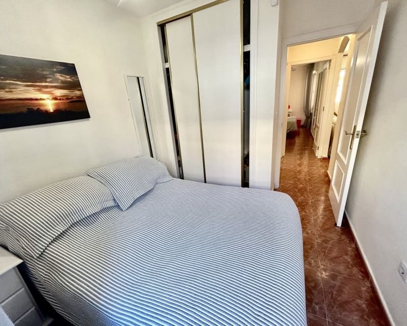 2 soveværelse Lejlighed til salg i La Zenia - € 190.900 (Ref: 9862430)