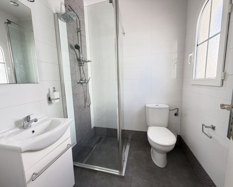 2 soverom Hus til salgs i Villamartin med svømmebasseng - € 234 000 (Ref: 9862432)
