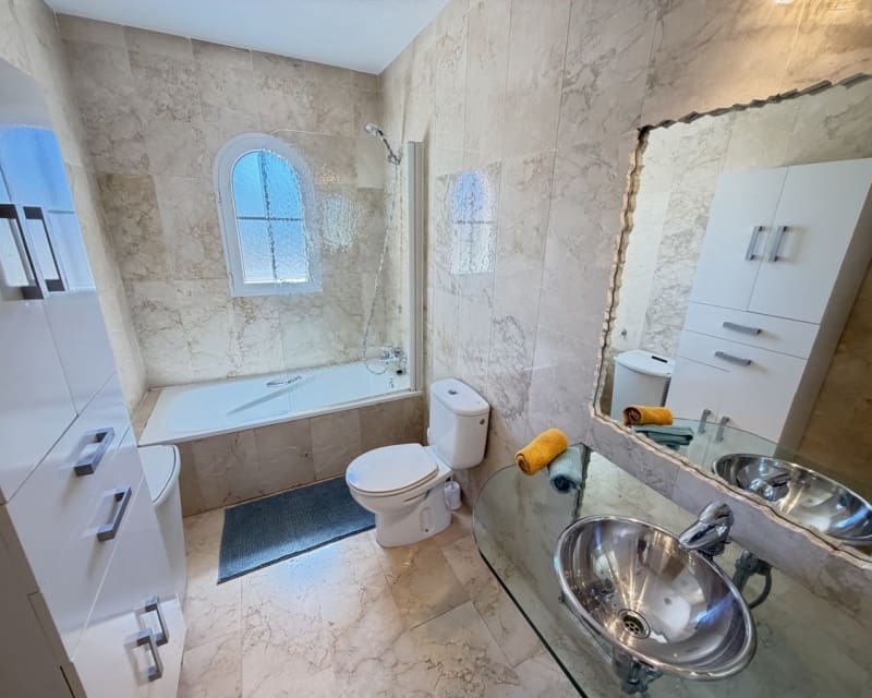 2 soverom Hus til salgs i Villamartin med svømmebasseng - € 234 000 (Ref: 9862432)