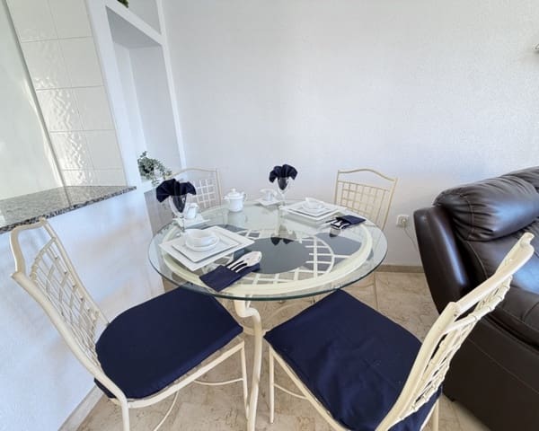 2 soverom Hus til salgs i Villamartin, Orihuela med svømmebasseng - € 234 000 (Ref: 9862432)