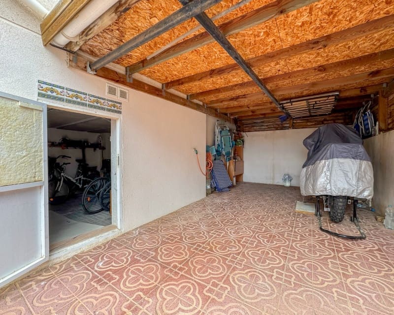 2 bedroom Villa for sale in Playa Flamenca with pool - € 209,000 (Ref: 9862435)