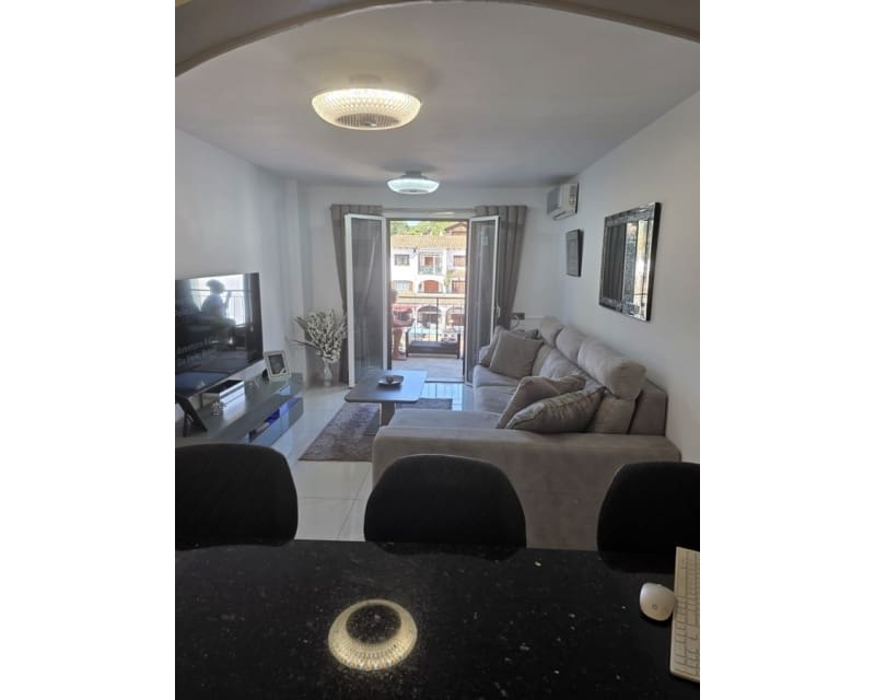 1 sovrum Lägenhet till salu i Villamartin med pool - 139 900 € (Ref: 9862437)