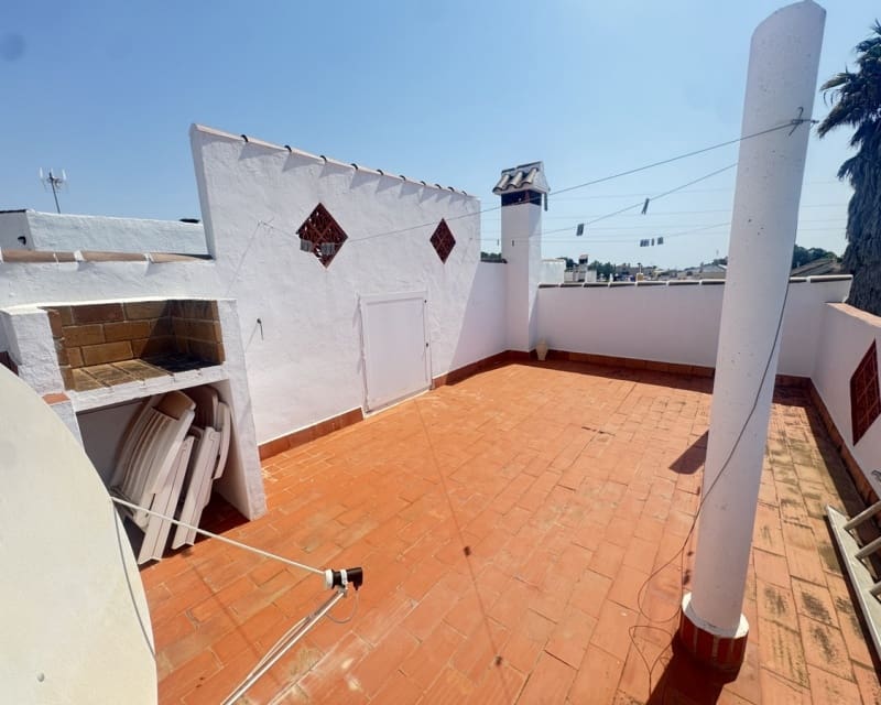 2 sovrum Villa till salu i Villamartin med pool - 299 995 € (Ref: 9862438)