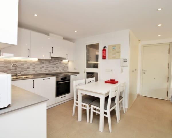 3 soveværelse Lejlighed til salg i Playa Flamenca, Orihuela med swimmingpool - € 225.000 (Ref: 9862439)