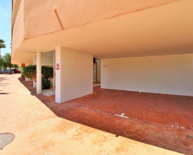 3 soveværelse Lejlighed til salg i Playa Flamenca med swimmingpool - € 225.000 (Ref: 9862439)