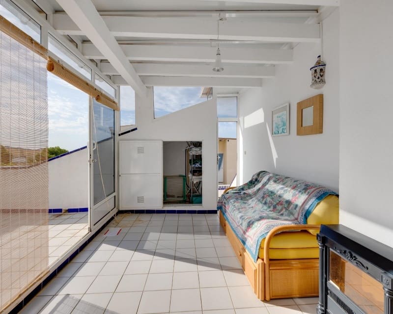 2 bedroom Villa for sale in La Florida - € 186,500 (Ref: 9874343)