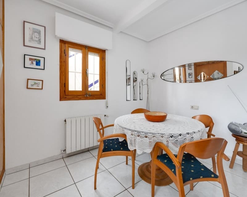 2 bedroom Villa for sale in La Florida - € 186,500 (Ref: 9874343)