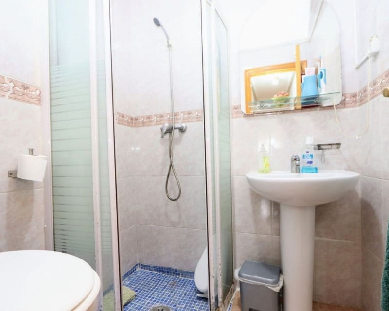 3 soveværelse Lejlighed til salg i Playa Flamenca med swimmingpool - € 194.000 (Ref: 9874345)