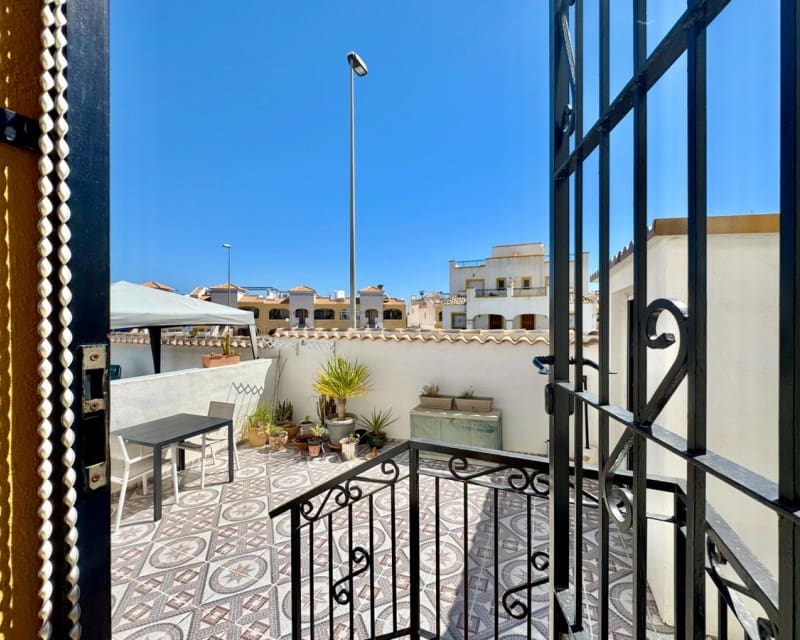 3 camera da letto Villa in vendita in Los Altos con piscina - 240.000 € (Rif: 9874346)