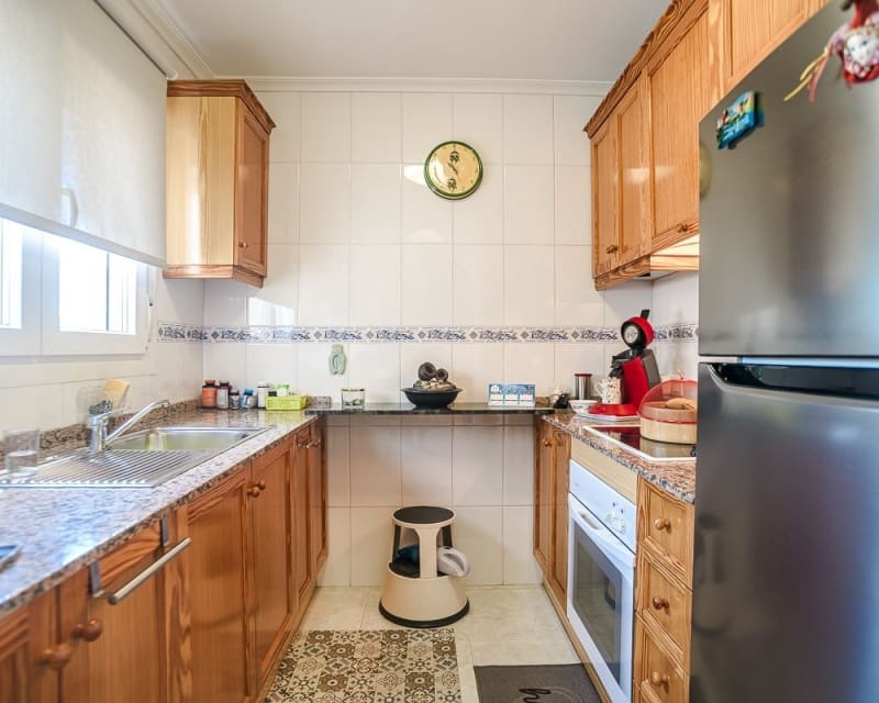 2 slaapkamer Villa te koop in Los Altos met zwembad - € 285.000 (Ref: 9874347)