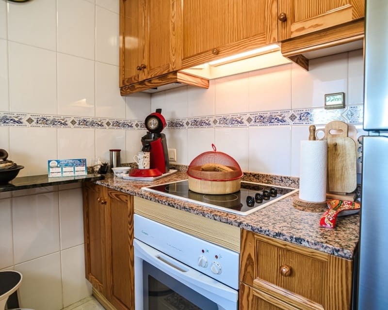2 slaapkamer Villa te koop in Los Altos met zwembad - € 285.000 (Ref: 9874347)