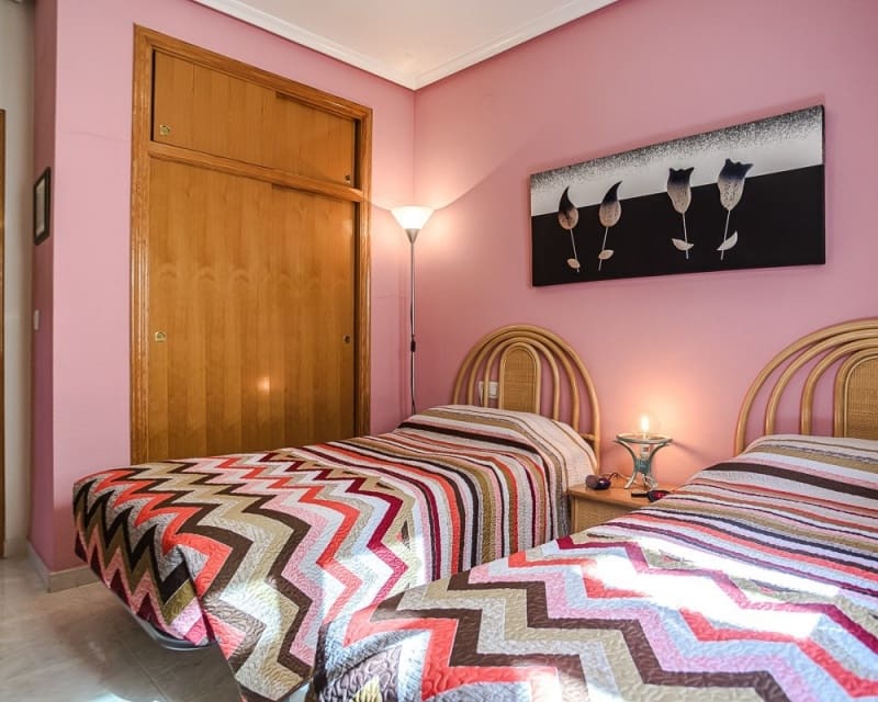 2 slaapkamer Villa te koop in Los Altos met zwembad - € 285.000 (Ref: 9874347)