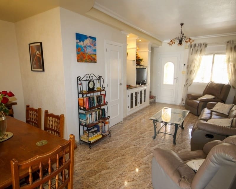 3 quarto Casa em Banda para venda em Orihuela Costa - 225 000 € (Ref: 9874348)