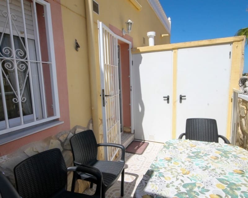 3 quarto Casa em Banda para venda em Orihuela Costa - 225 000 € (Ref: 9874348)