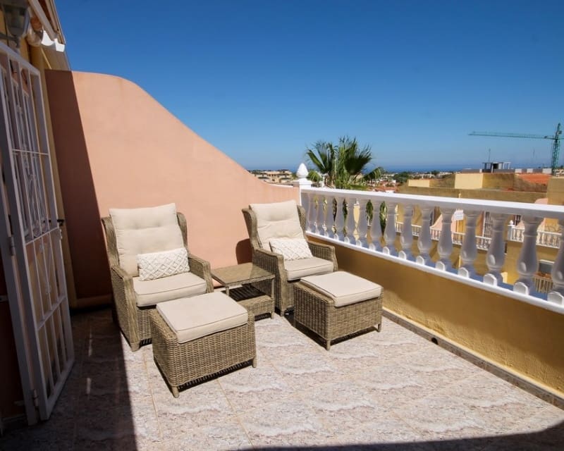 3 quarto Casa em Banda para venda em Orihuela Costa - 225 000 € (Ref: 9874348)