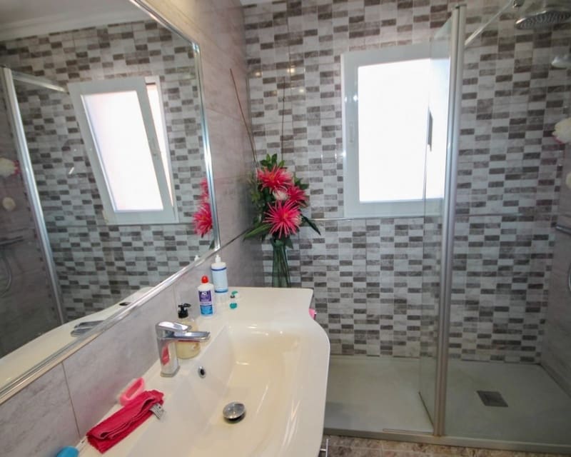 3 quarto Casa em Banda para venda em Orihuela Costa - 225 000 € (Ref: 9874348)