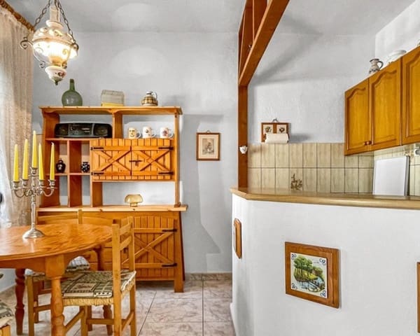 2 soveværelse Byhus til salg i Puerto Deportivo, Torrevieja - € 139.900 (Ref: 9874354)