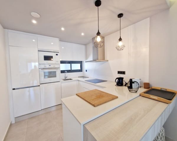 3 soveværelse Lejlighed til salg i El Raso, Guardamar del Segura med swimmingpool - € 309.950 (Ref: 9874359)