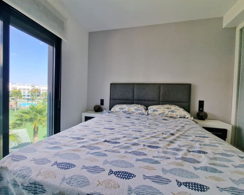3 soveværelse Lejlighed til salg i El Raso med swimmingpool - € 309.950 (Ref: 9874359)