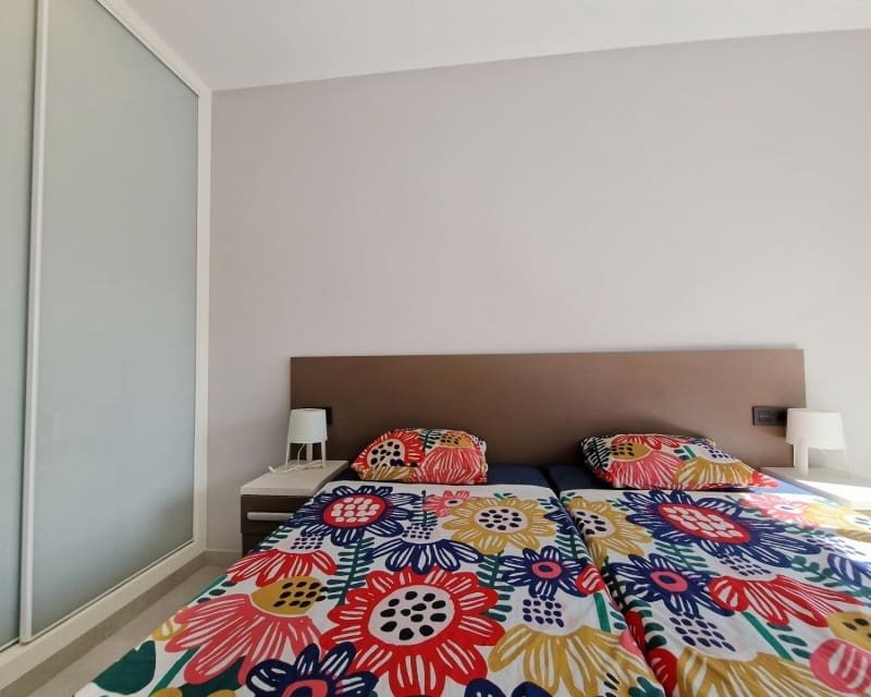 3 soveværelse Lejlighed til salg i El Raso med swimmingpool - € 309.950 (Ref: 9874359)