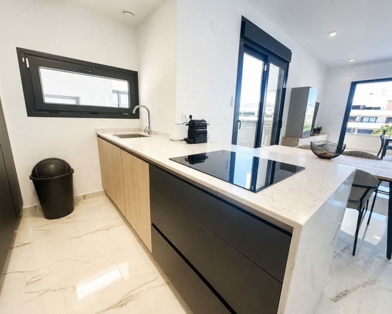 2 sypialnia Apartament na sprzedaż w Villamartin z basenem - 287 000 € (Ref: 9874361)
