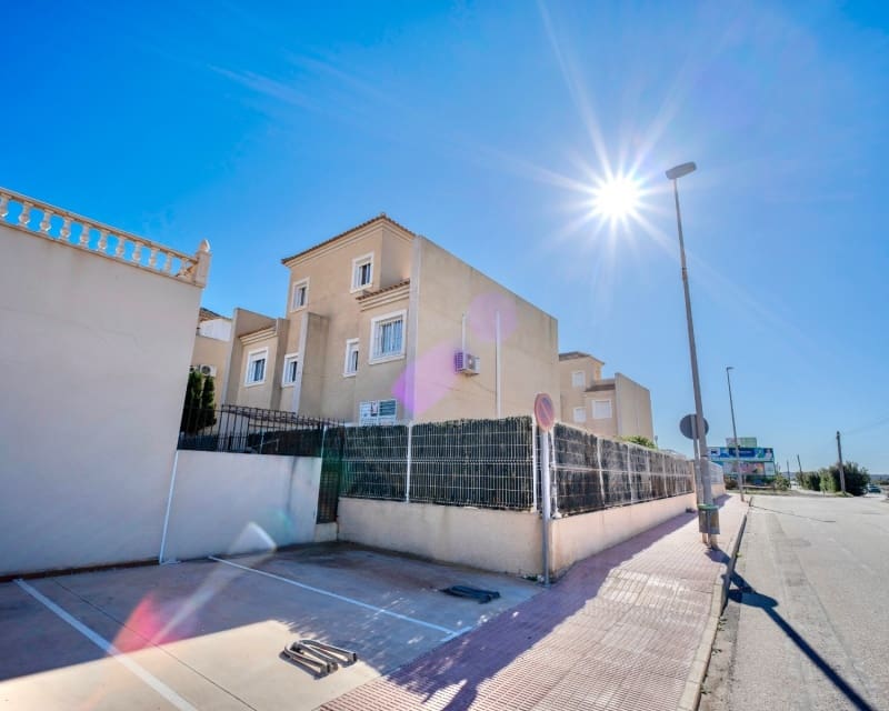 2 camera da letto Villa in vendita in Guardamar del Segura - 249.950 € (Rif: 9874362)