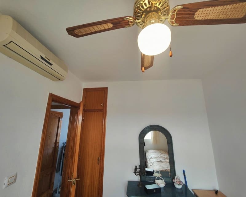 2 quarto Casa em Banda para venda em Cabo Roig com piscina - 199 990 € (Ref: 9874364)