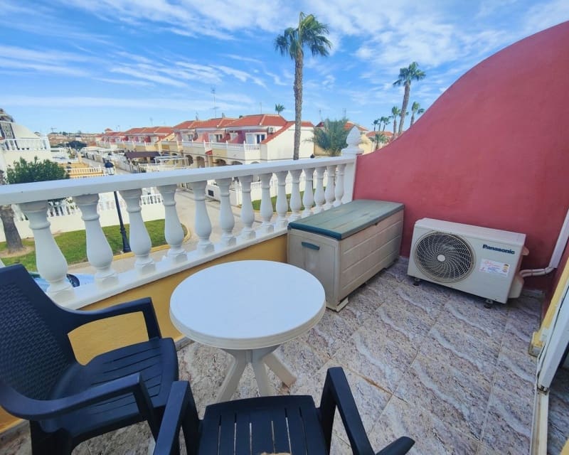 2 quarto Casa em Banda para venda em Cabo Roig com piscina - 199 990 € (Ref: 9874364)