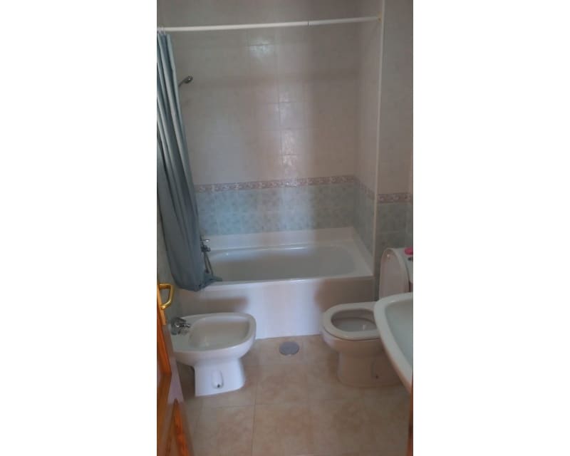 Apartamento de 2 habitaciones en La Zenia en venta con piscina - 169.950 € (Ref: 9874365)
