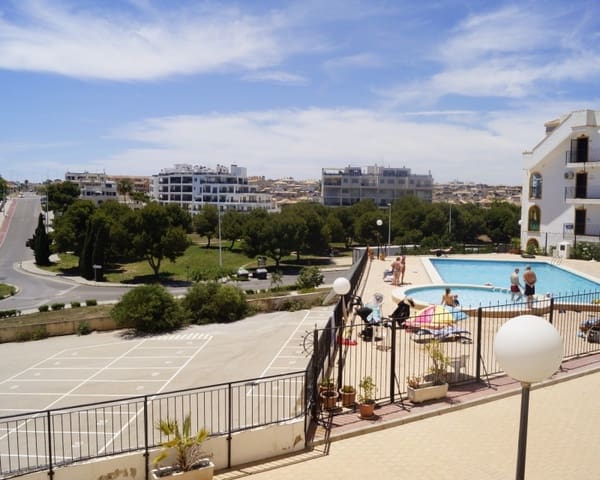 Apartamento de 2 habitaciones en La Zenia, Orihuela en venta con piscina - 169.950 € (Ref: 9874365)