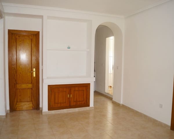 Apartamento de 2 habitaciones en La Zenia, Orihuela en venta con piscina - 169.950 € (Ref: 9874365)