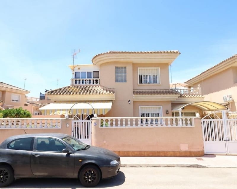 3 quarto Moradia para venda em Los Altos com piscina - 264 900 € (Ref: 9874366)