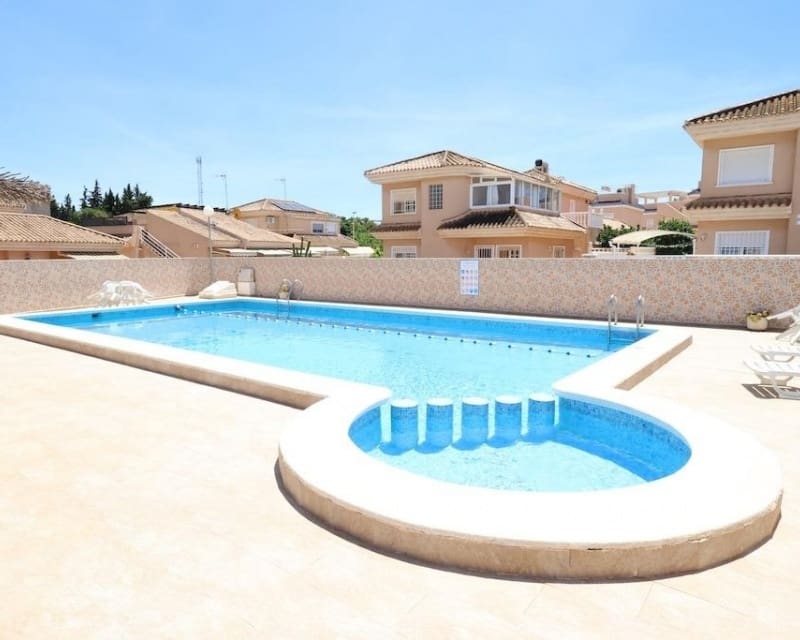 3 quarto Moradia para venda em Los Altos com piscina - 264 900 € (Ref: 9874366)