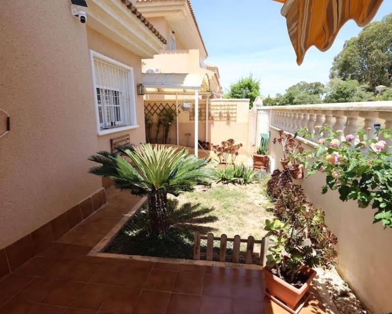 3 quarto Moradia para venda em Los Altos com piscina - 264 900 € (Ref: 9874366)