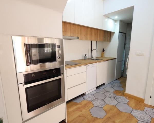 3 soveværelse Byhus til salg i Playa Flamenca, Orihuela med swimmingpool - € 285.000 (Ref: 9874367)