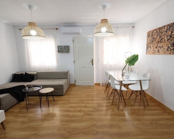 3 soveværelse Byhus til salg i Playa Flamenca, Orihuela med swimmingpool - € 285.000 (Ref: 9874367)