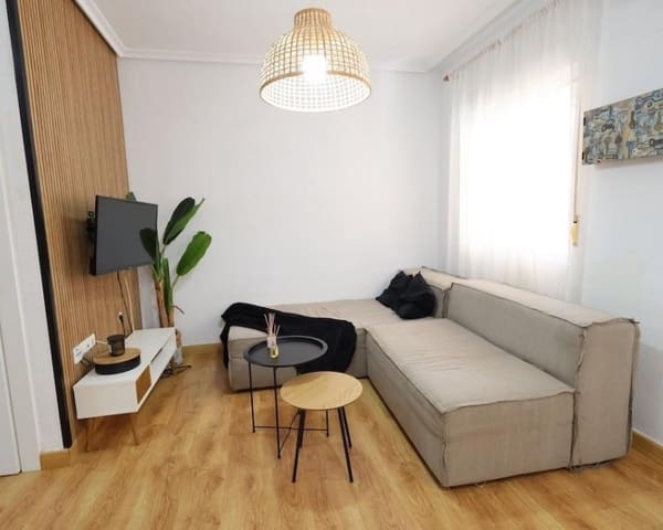 3 soveværelse Byhus til salg i Playa Flamenca, Orihuela med swimmingpool - € 285.000 (Ref: 9874367)
