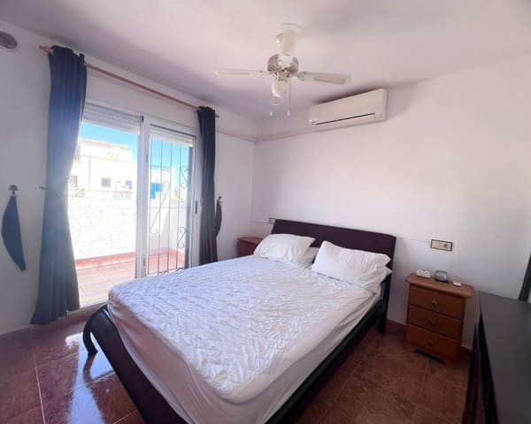 3 slaapkamer Villa te koop in Los Altos met zwembad - € 234.950 (Ref: 9874368)